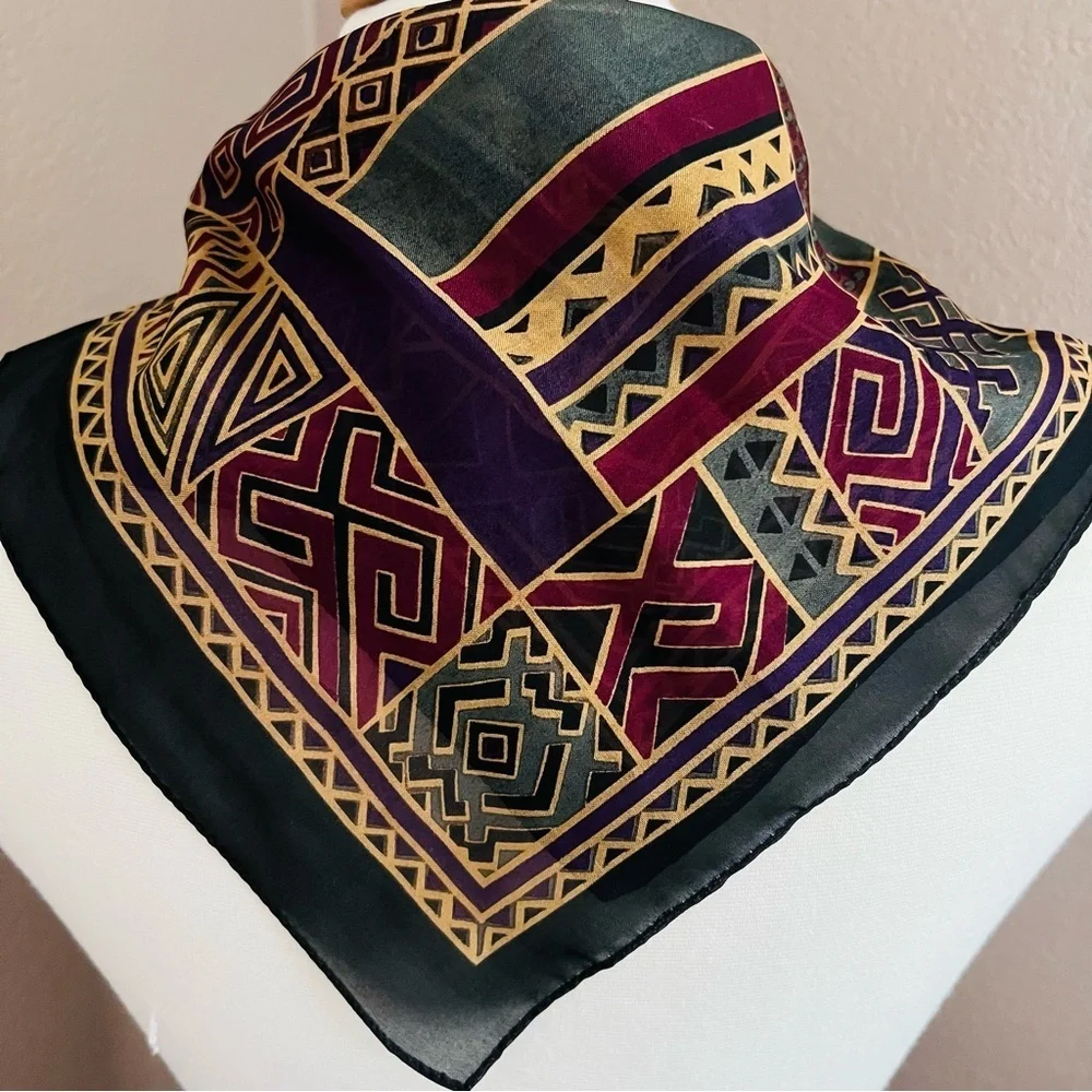 N/A elegant vintage